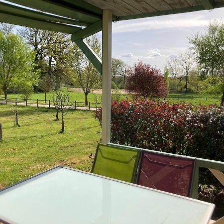 Bungalow "Les Randonneurs" Lacapelle-Marival Exterior foto